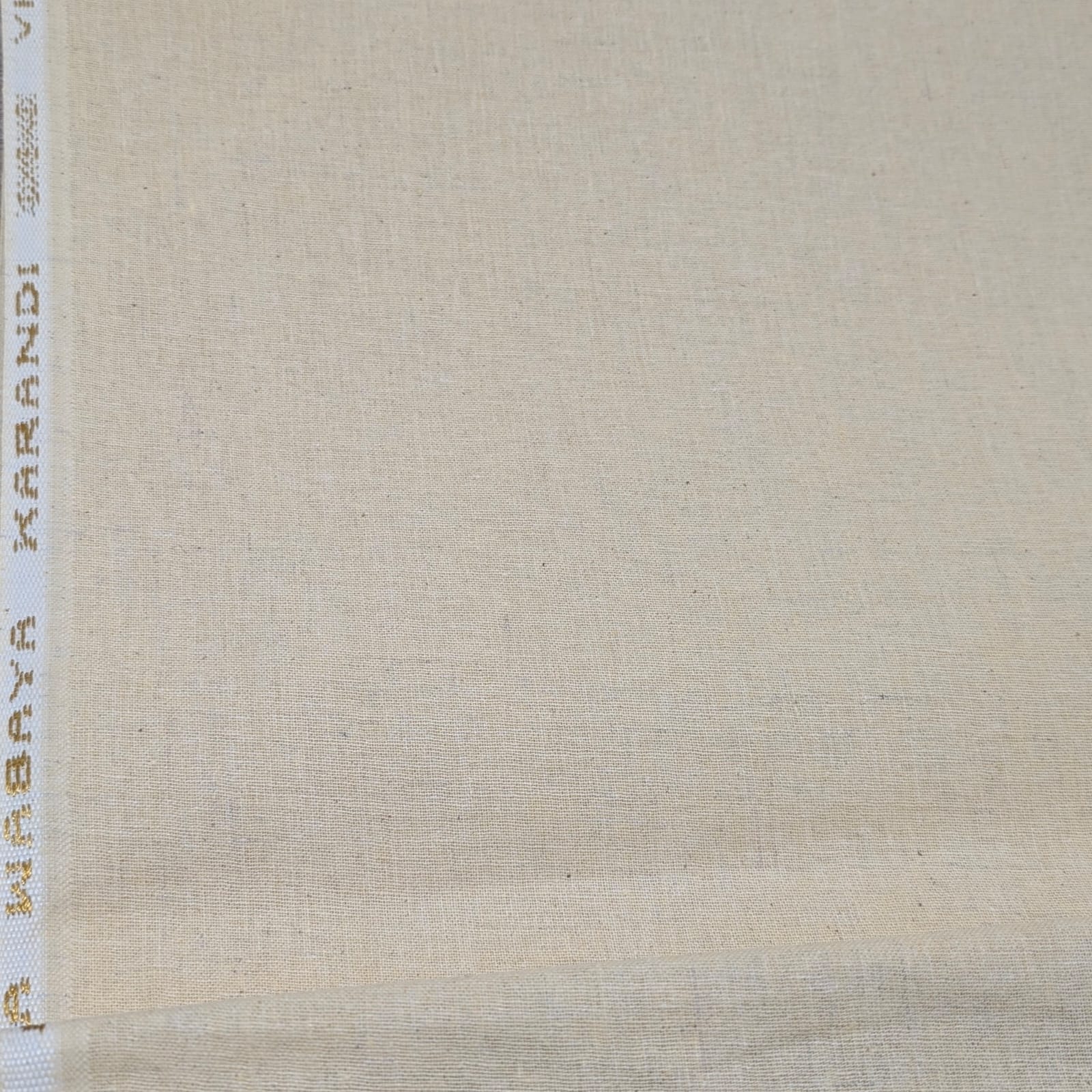 Off-White Karandi Suit – Soft Texture, Premium Winter Fabric & Elegant Finish