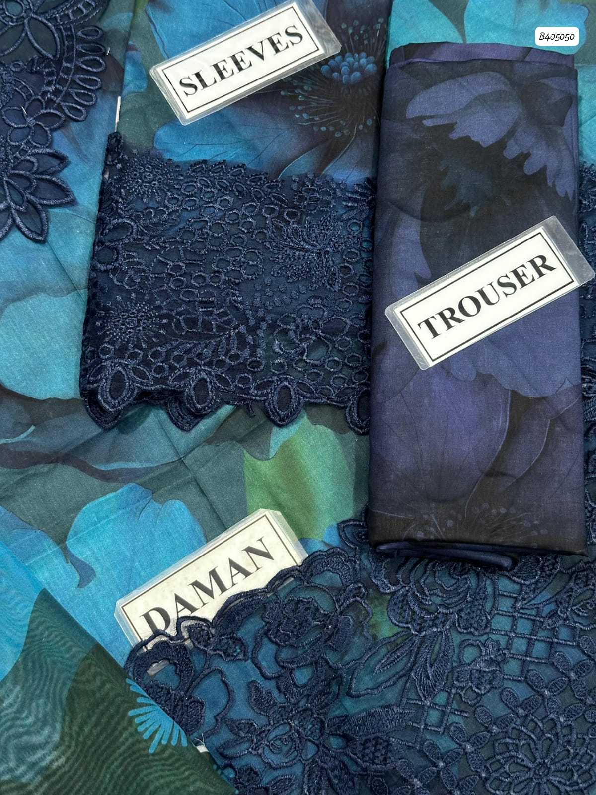 Baroque | Premium Lawn 3-Piece Suit