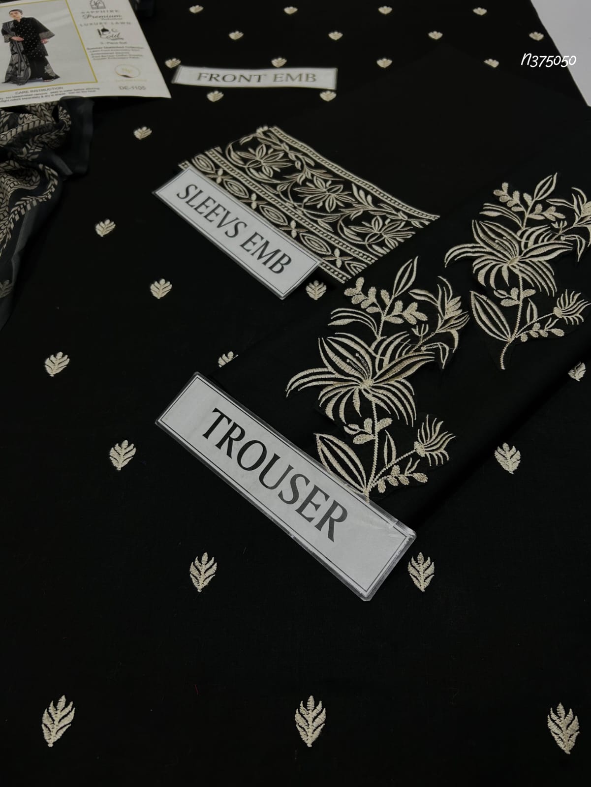 Fabric: Premium Air-Jet Lawn Lawn Quality: 100% Guaranteed