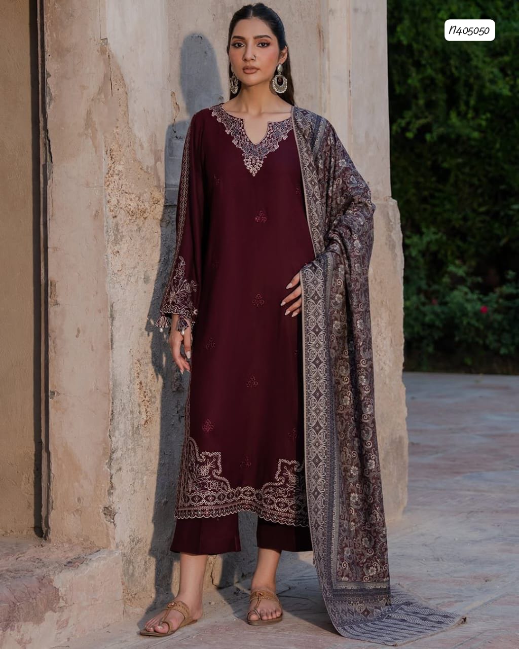 IZEL – As Worn by the Gorgeous Actress