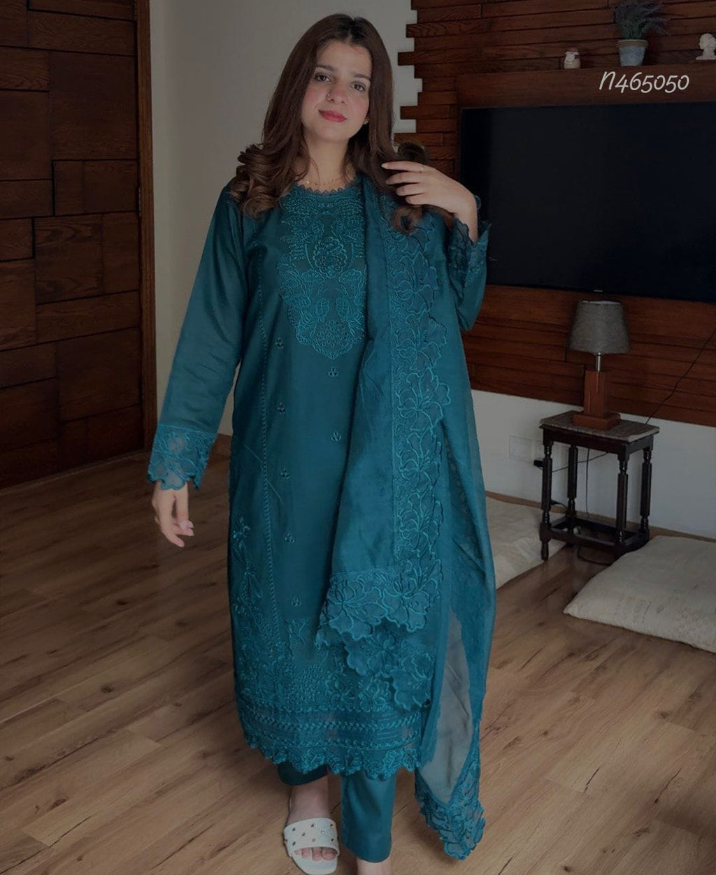 URGE – As Worn by the Gorgeous Actress