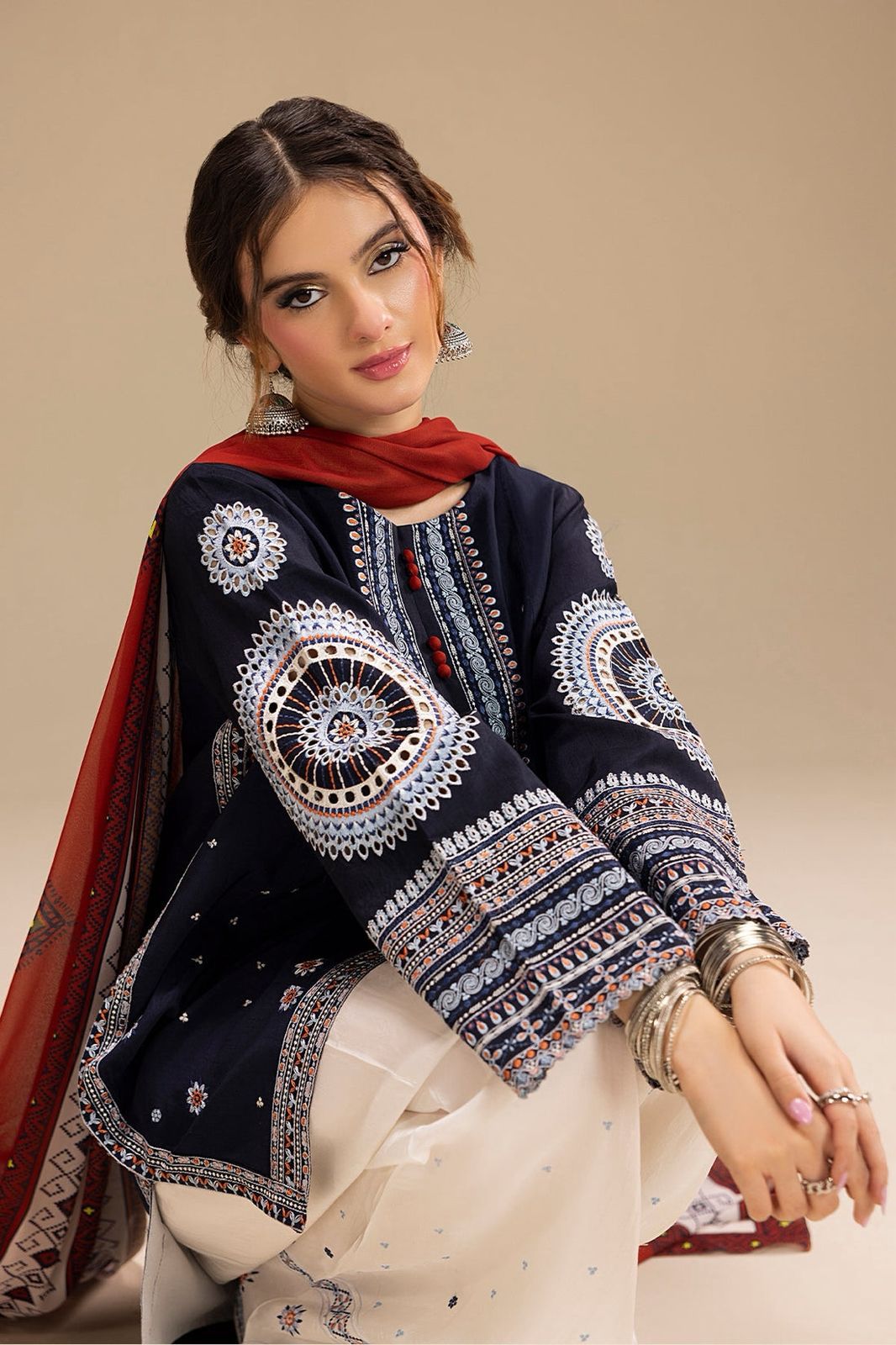 JAZMIN – Pure Lawn 3PC Embroidered Suit