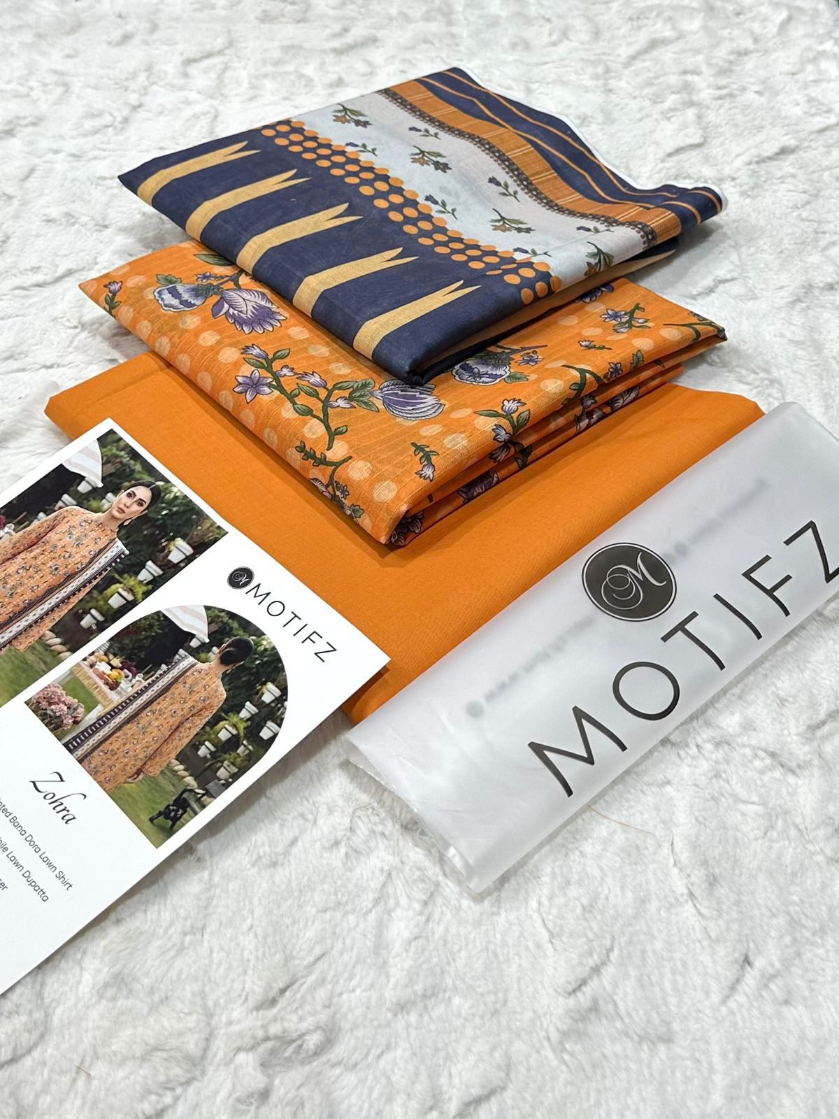 Motifz – Vol Zohra | 03 Pcs Unstitched Lawn Suit