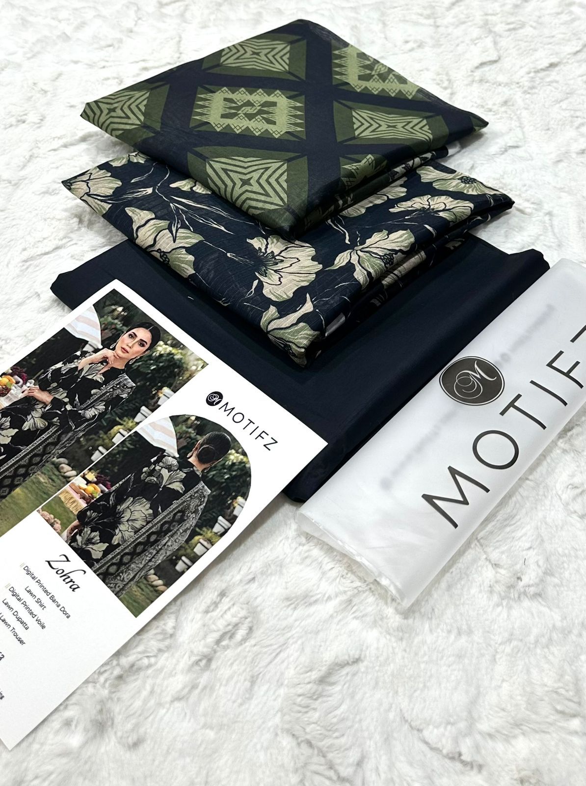 Motifz – Vol Zohra | 03 Pcs Unstitched Lawn Suit