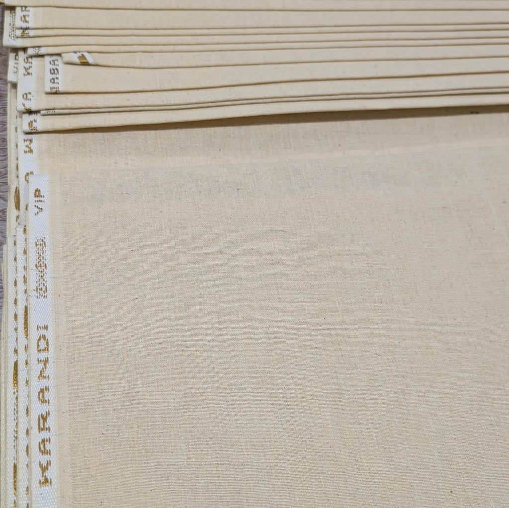 Light Grey Karandi Suit – Premium Winter Fabric, Soft Texture & Stylish Elegant Look